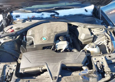 2014 BMW 320I xDrive z USA, uszkodzony, nr VIN WBA3C3G50ENS70649